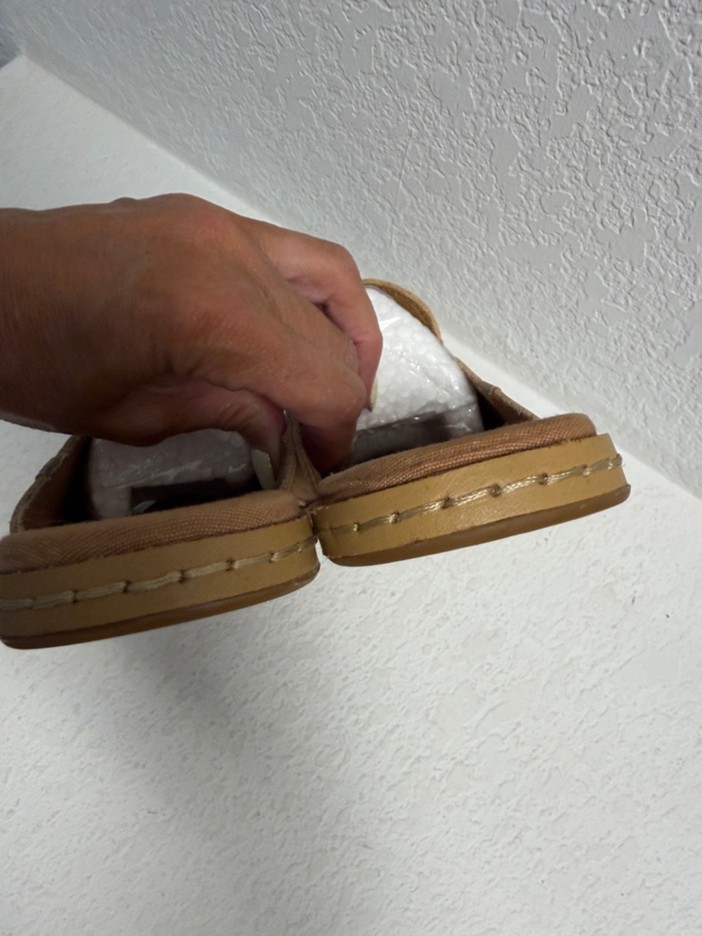 TOMS Tan Leather Cushioned Sole Slide Mules 8 woman’s - Picture 5 of 9